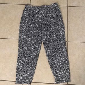 B Design Cropped Pants
